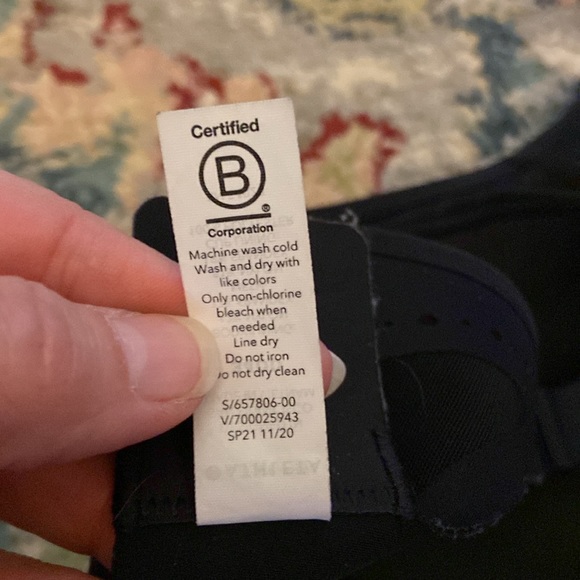 Athleta-34 DD- black shorts bra - Picture 7 of 8